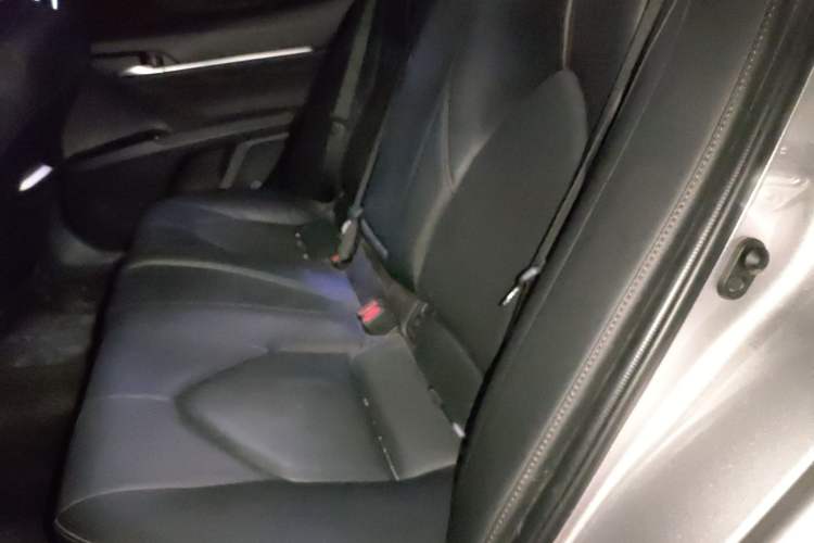 Used Toyota Camry 2021 2.5G Luxury Edition