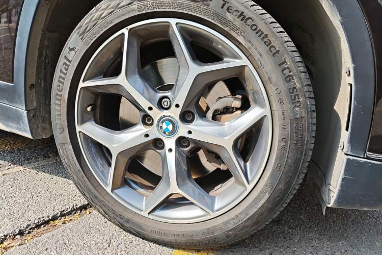 Used BMW X1 New Energy 2018 xDrive25Le Luxury Model Right Front Wheel Hub