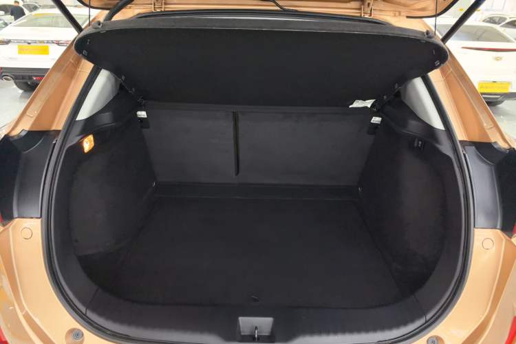 Used Acura CDX 2016 1.5T Two-Wheel Drive Deluxe Edition