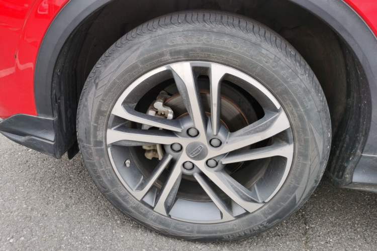 Used Geely Auto Coolray 2021 1.4T DCT Diamond Edition Left Front Wheel Hub