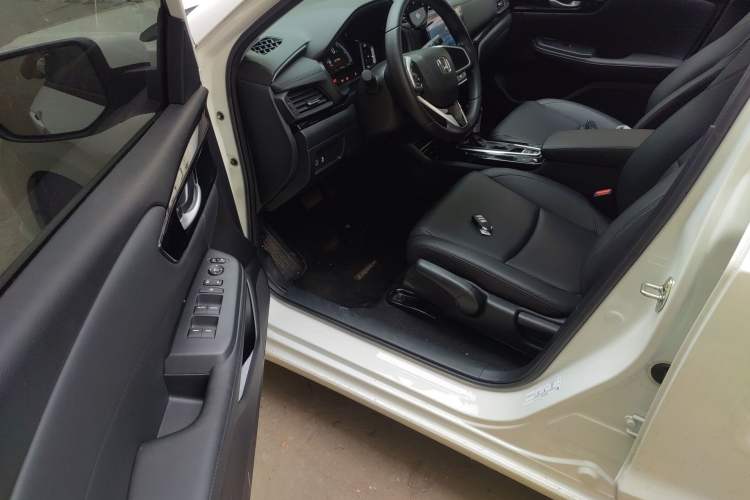 Used Honda Crider 2022 180Turbo CVT Luxury Edition
