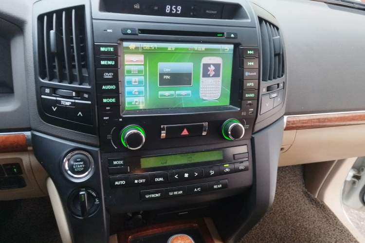 Used Toyota Land Cruiser  Audio And AC Panel