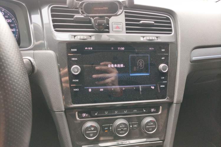 Used Volkswagen Golf New Energy 2018 e-Golf Audio And AC Panel