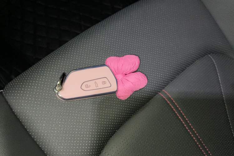 Used Volkswagen Lamando 2024 Lavida L 280TSI DSG Cool & Spicy Edition
