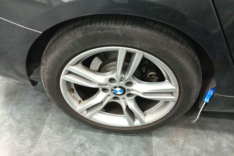 Used BMW 3 Series GT 2019 320i M Sport Package Exterior 5