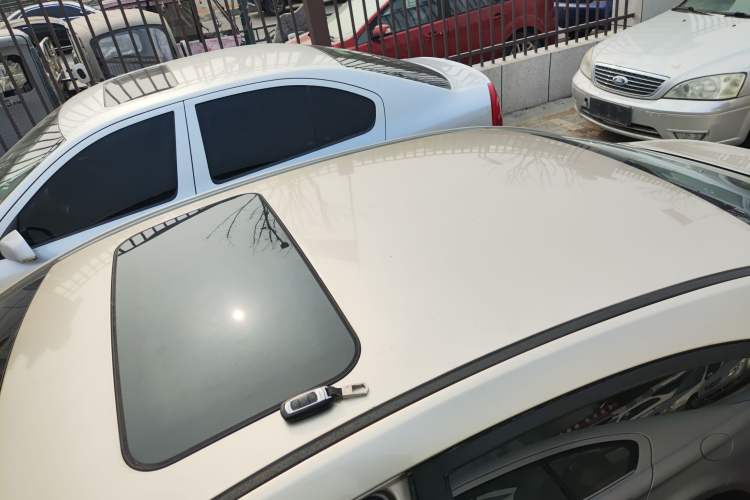 Used Geely Auto Emgrand 2017 Sedan Million Edition 1.5L Manual - Upward Version