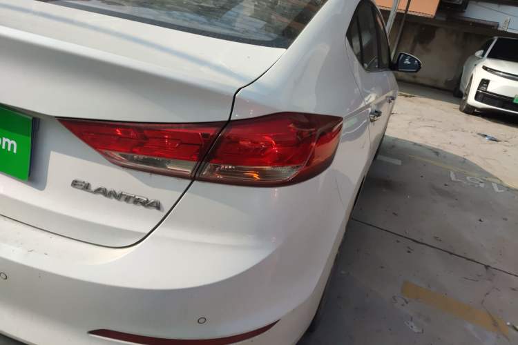 Used Hyundai Elantra (6th Generation / Lingdong) 2020 1.5L CVT Smart & Stylish – Elite Version Exterior 3