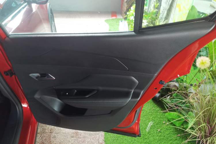 Used Peugeot 408X 2023 Gravity Edition
