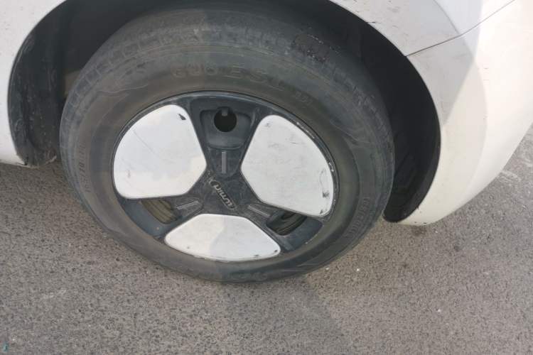 Used CHANGAN NEVO Lumin 2022 301km Honey-Sweet Version Exterior 7