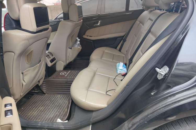 Used Mercedes-Benz E-Class 2011 E 300 L Fashion Prestige Model
