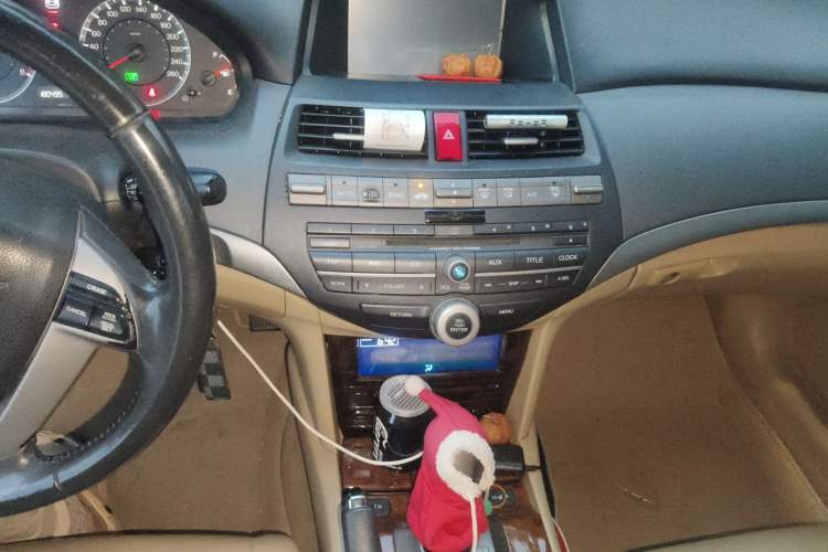 Used Honda Accord 2011 2.0L EX