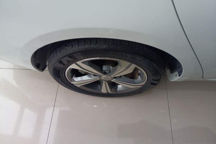 Used Geely Auto Emgrand GL 2018 1.8L DCT Elite Smart Connectivity Version