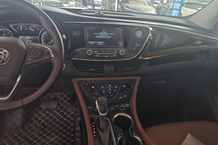 Used Buick Envision 2019 28T 4x4 Elite Version China V Standard Audio And AC Panel