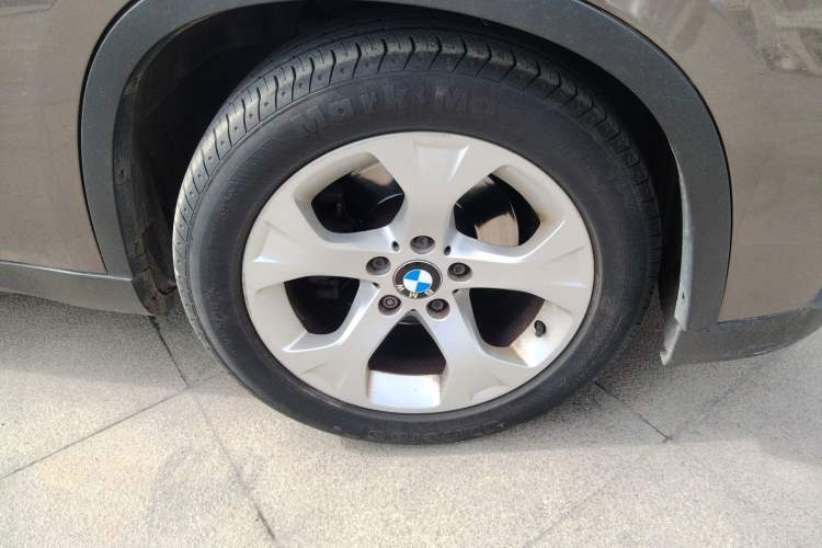 Used BMW X1 2013 sDrive18i Leading Model