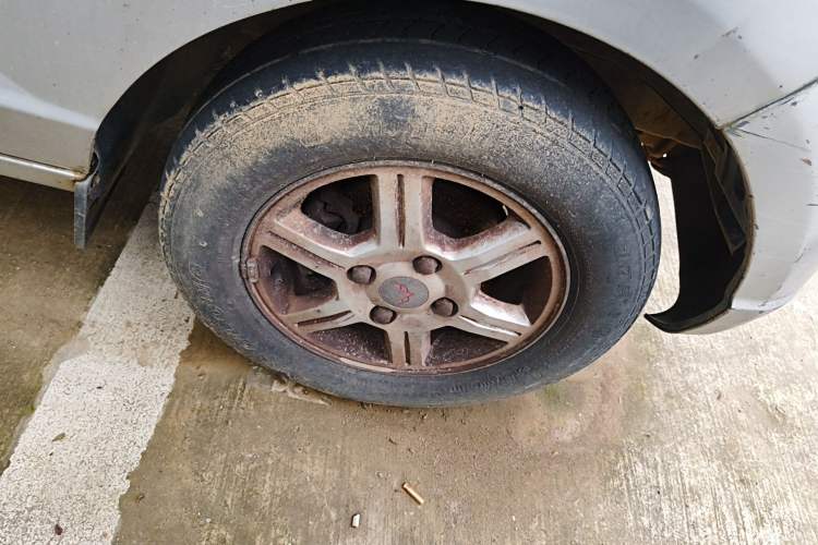 Used Wuling Rongguang 2014 1.5L S Standard Version