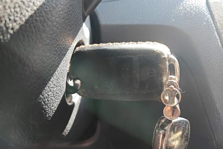 Used Volkswagen Santana 2015 1.6L Automatic Comfort Edition Vehicle Key