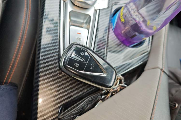 Used CHANGAN UNI-V 2022 1.5T Prestige Version Vehicle Key