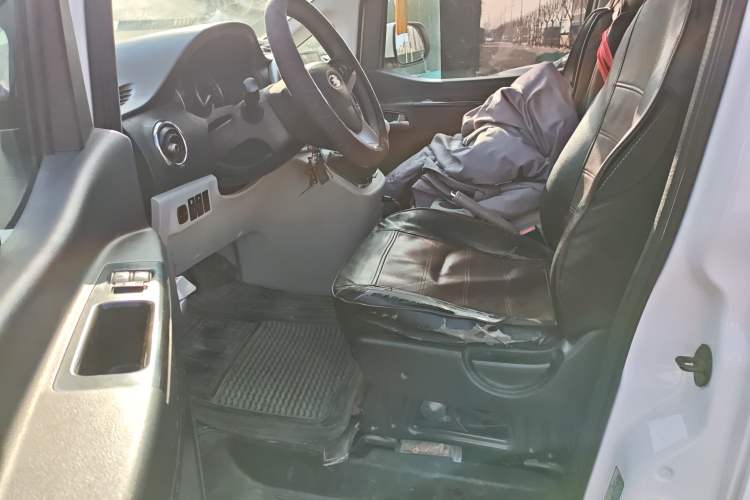 Used JAC Refine M3 2019 IKEA Edition 1.8L Luxury Smart Model
