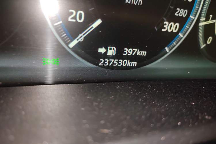 Used Jaguar F-PACE 2016 2.0T Two-Wheel-Drive R-Sport Sport Edition