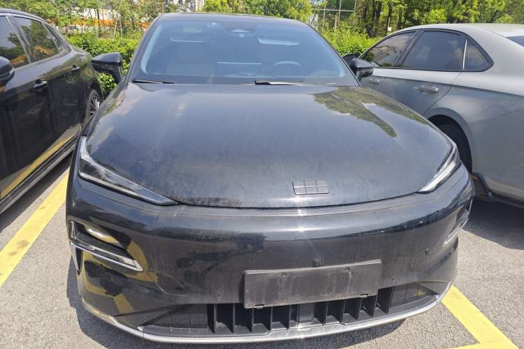 Used Geely Galaxy 8 2025 130km EM-i Deluxe Edition
