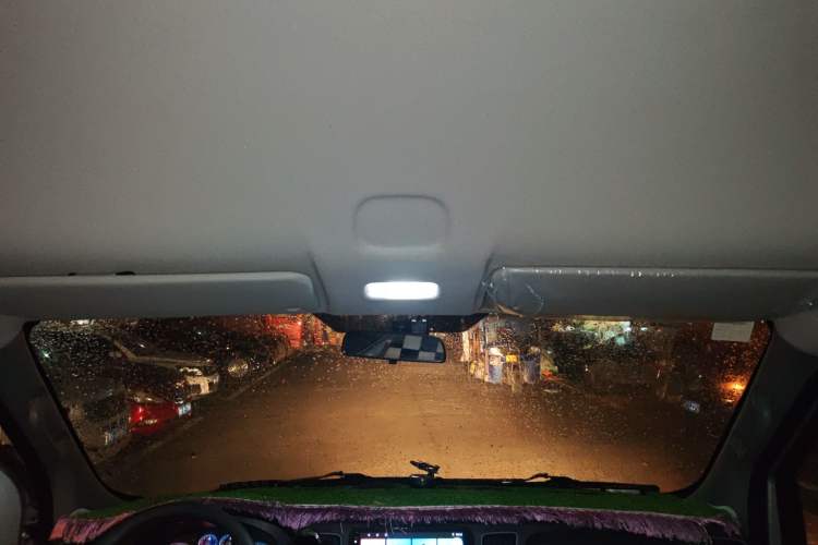 Used Foton Toano 2023 Joy Elephant Multi-Function 2.0T Manual Long-Wheelbase Mid-Roof Model with Single Rear Tire Available in 5/6/7/9-Seater Configurations
