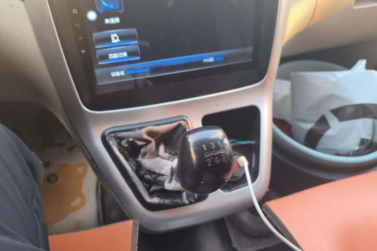 Used CHANGAN KAICHENG Ruixing M90 2017 2.0L Value Edition High-Roof 6-Seater Dual-Swing Doors 4G94S