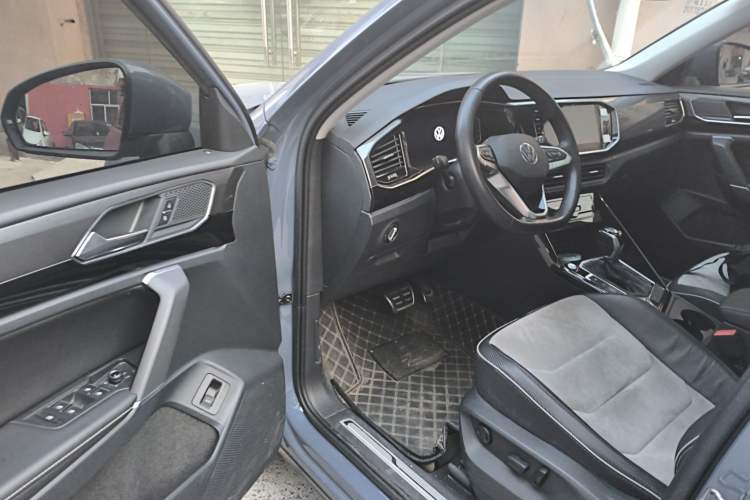 Used Volkswagen Tayron X 2020 330TSI Two-Wheel Drive Luxury Smart Connectivity Version Driver Seat