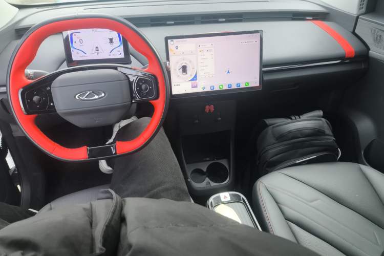 Used Chery New Energy Boundless Pro 2022 301km "Divine Beast" Version with Lithium Iron Phosphate