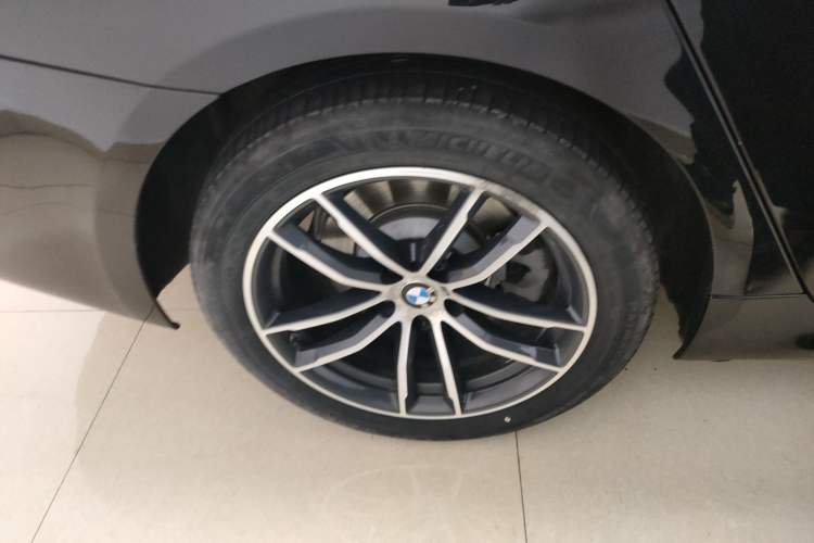 Used BMW 5 Series 2021 525Li M Sport Package
