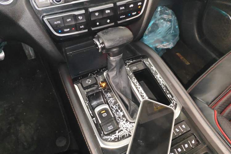 Used GAC Trumpchi GS7 2017 320T Two-Wheel-Drive Luxury Smart Connectivity Model