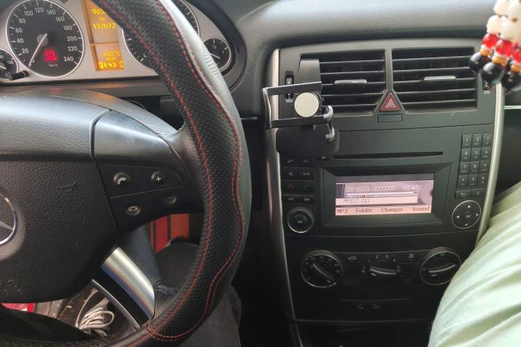 Used Mercedes-Benz B-Class 2009 B 200 Fashion Model Audio And AC Panel