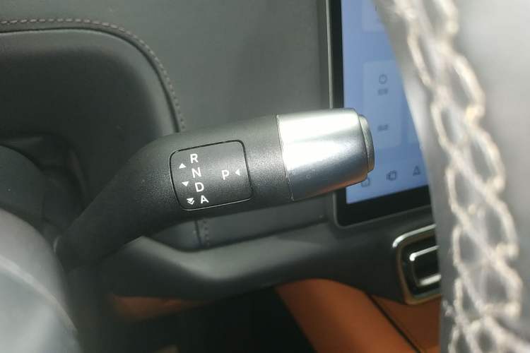 Used Li Auto L8 2023 Pro Model