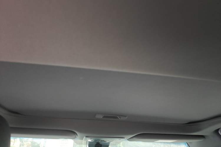 Used Toyota Avalon 2023 2.5L Luxury Edition Headliner