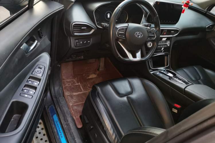 Used Hyundai Santa Fe 2019 380 TGDi DLX Automatic All-Wheel Drive Prestige PLUS (HTRAC) China VI