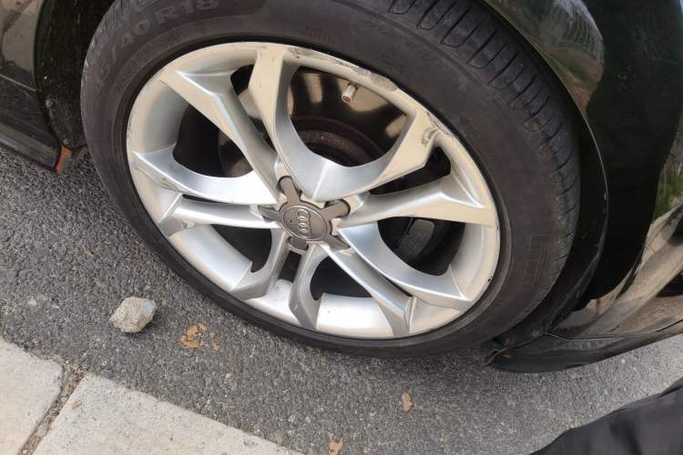 Used Audi TTS 2008 TTS Coupe 2.0TFSI quattro Right Front Wheel Hub