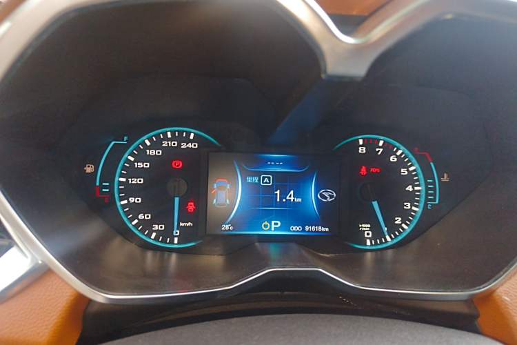 Used Soueast DX7 2017 1.5T Automatic Glory Edition