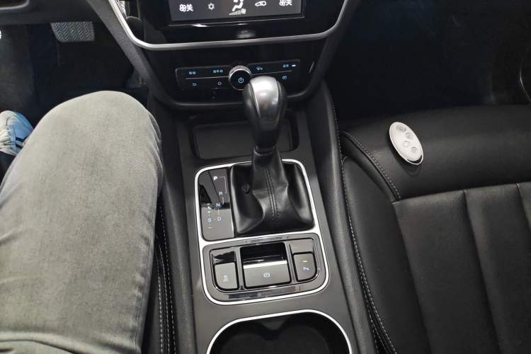 Used BYD Song MAX 2017 1.5T Automatic Smart Connect Elite 7-Seater
