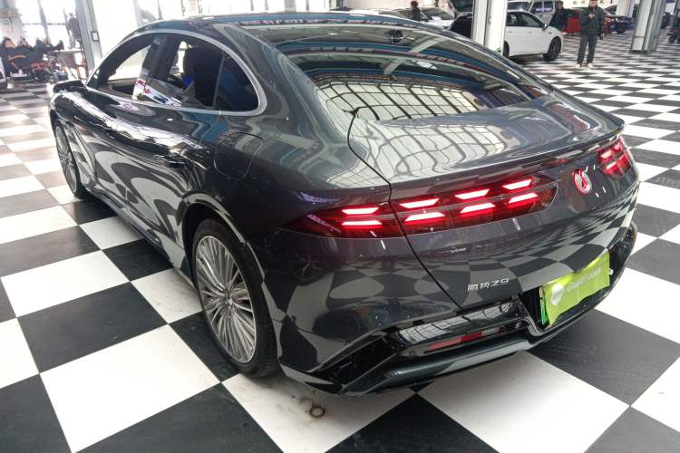 Used Denza Z9 2024 1100 km All-Wheel-Drive Ultra Version