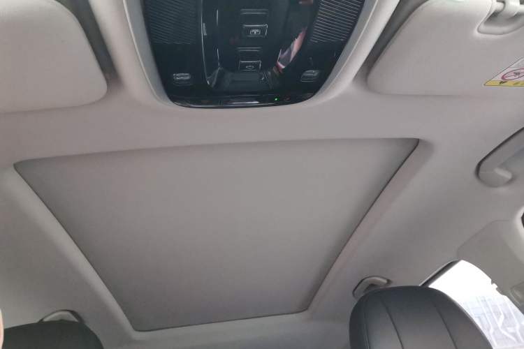 Used EXEED Stellar 2023 400T Two-Wheel Drive Comfort Flyfish Edition