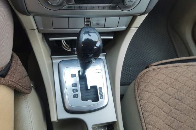 Used Ford Focus 2013 Sedan Classic 1.8L Automatic Fashion Edition
