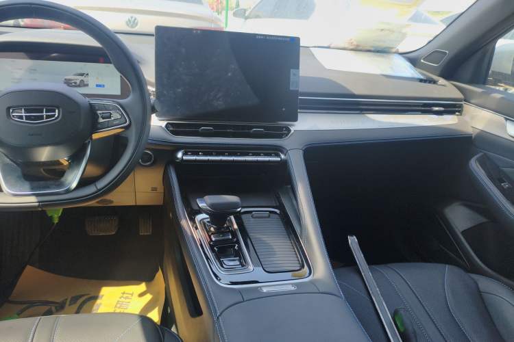 Used Geely Auto Preface 2026 Model Oriental Yao 1.5TD Fuyao Edition Audio And AC Panel