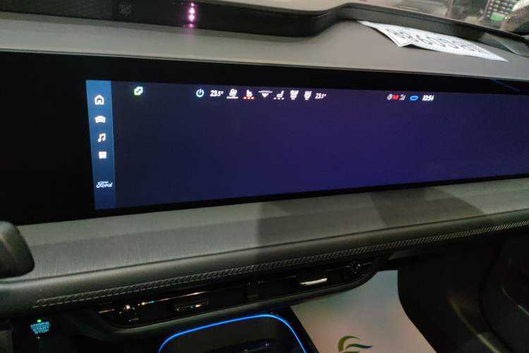 Used Ford EVOS 2022 Facelift EcoBoost 245 ST-Line
