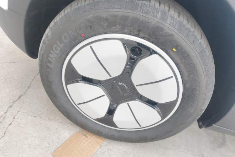 Used Geely Galaxy Geome 2026 Model 310km Youth Edition
