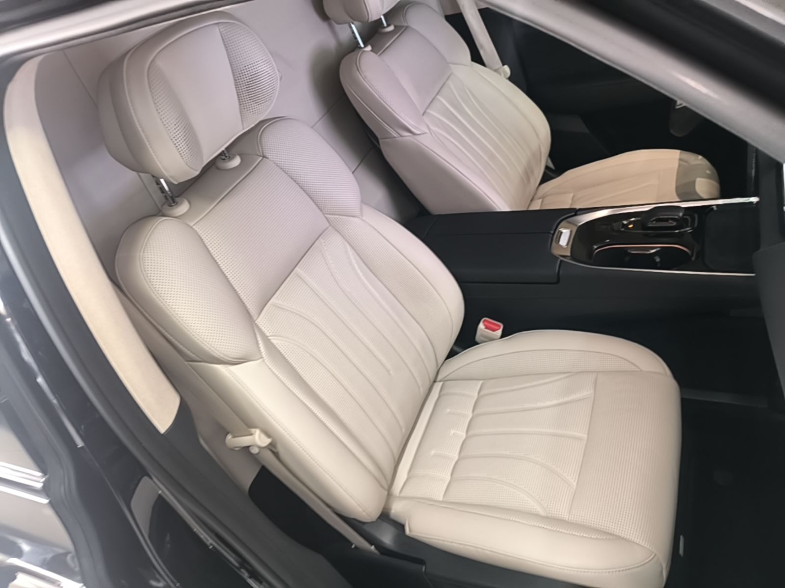 Zeekr 009 2024 GAC Trumpchi — снимка 19