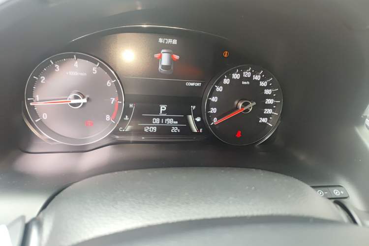 Used Honda Avancier 2017 370TURBO Four-Wheel Drive Prestige Edition Odometer Close Up