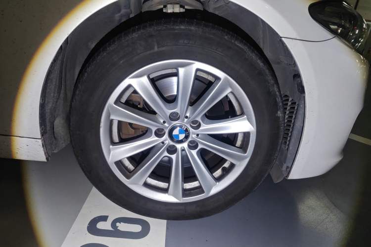 Used BMW 5 Series 2014 520Li Elegant Model