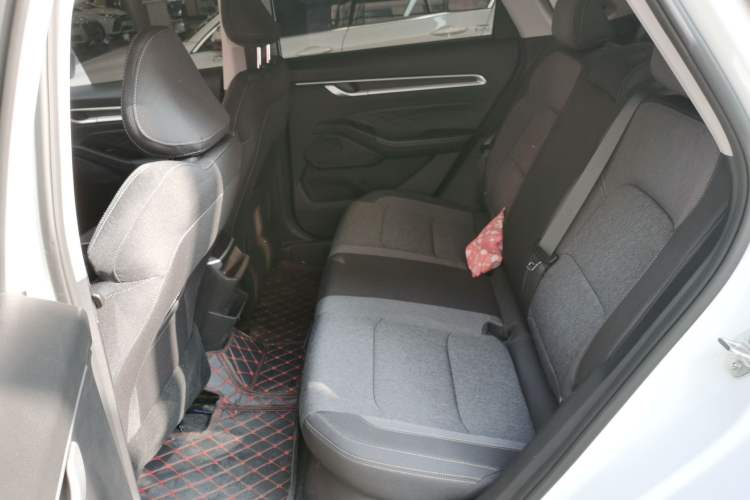 Used Geely Auto Emgrand 2025 4th Generation 1.5L Manual - Starry Edition Left Rear Seat