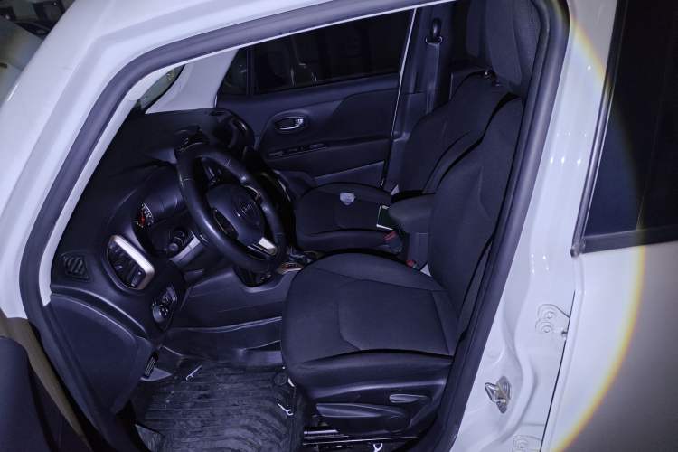 Used Jeep Renegade 2017 180T Automatic Jingneng Edition
