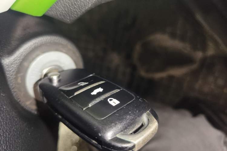 Used CHANGAN OSHAN Benni E-Star 2020 Heartbeat Edition NMC Lithium Vehicle Key