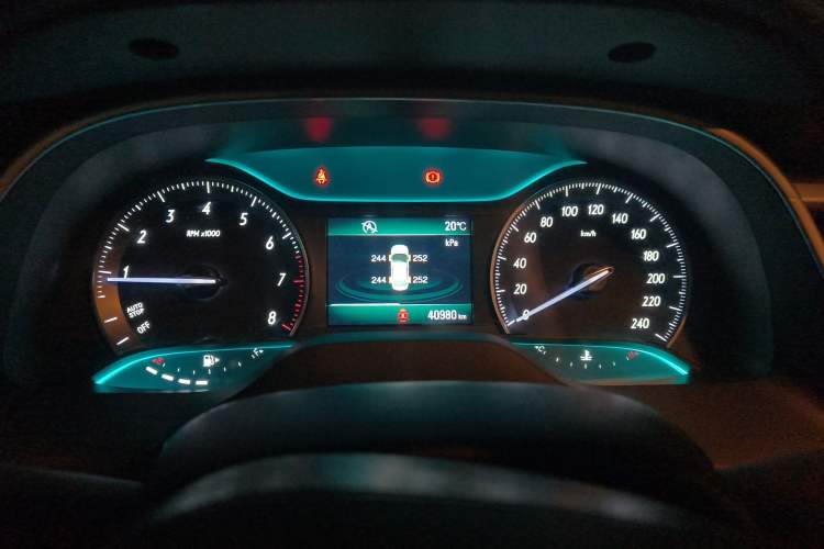 Used Buick GT 2016 15N Manual Luxury Version Instrument Cluster